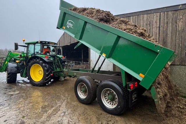 Orders being taken as dung run returns