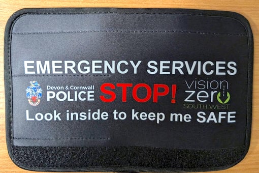 Free seat belt covers are being offered by St Austell Police.