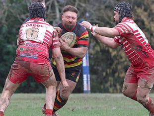 Saltash's late woes continue as Paignton snatch victory
