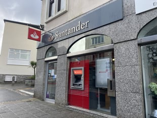 Traders fear town centre decline after bank closure