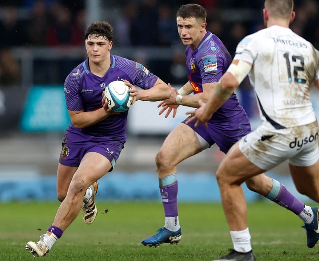 Chiefs advance into last four with victory over Cup holders