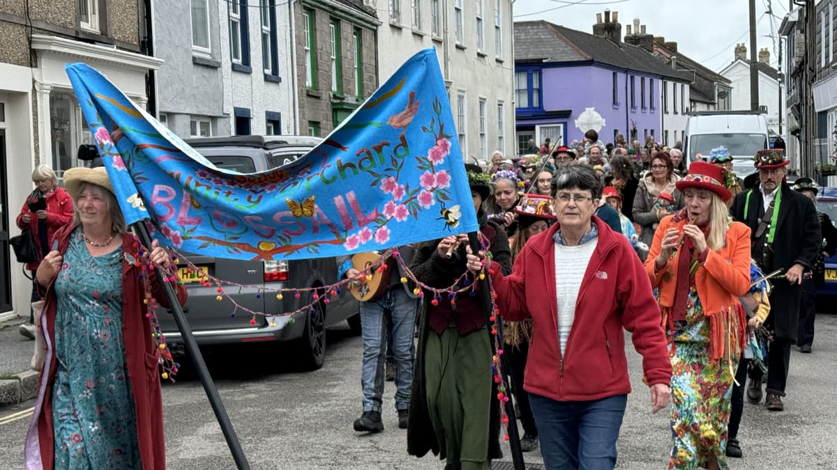 Community organisations boosted by pioneering minerals firm