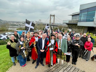 Bridge walk and songs mark St Piran’s Day in Saltash