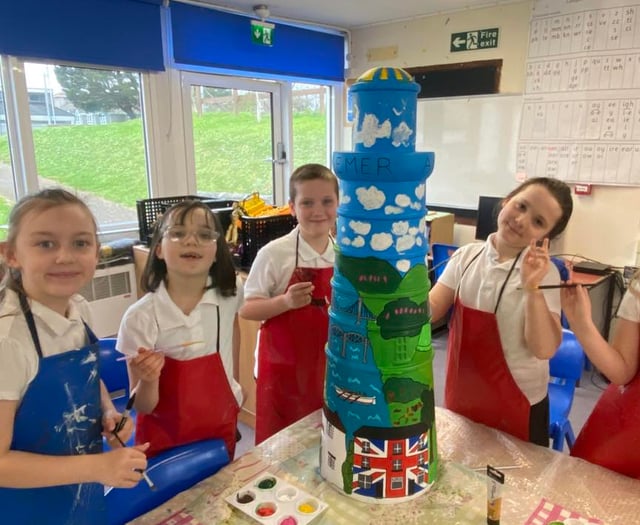 Brunel pupils support hospice with creative lighthouse