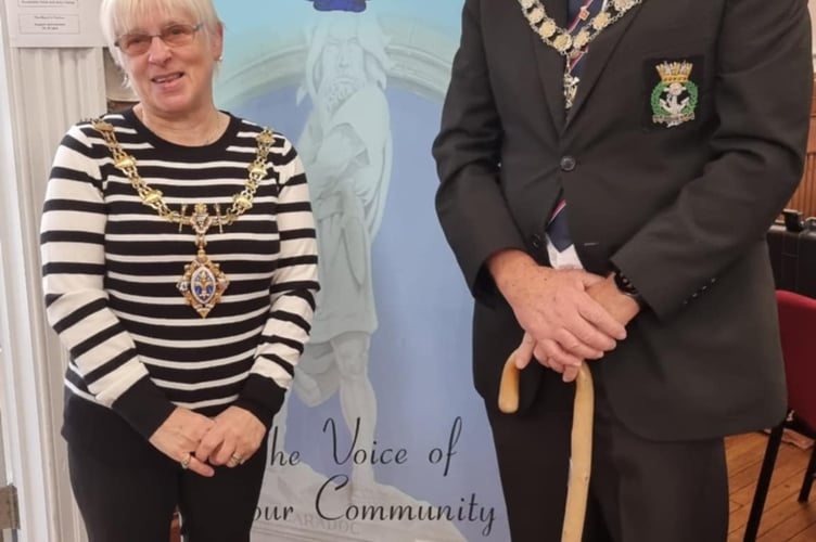 Liskeard Town Mayor, Cllr Christina Whitty alongside her husband and consort, Terry
