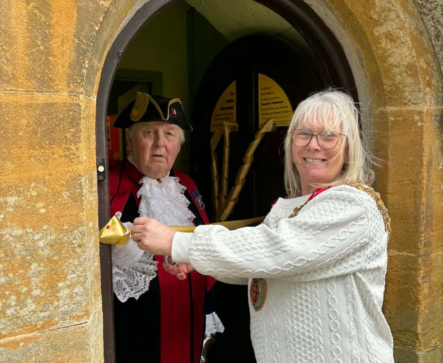 Mayor declares museum officially open for year