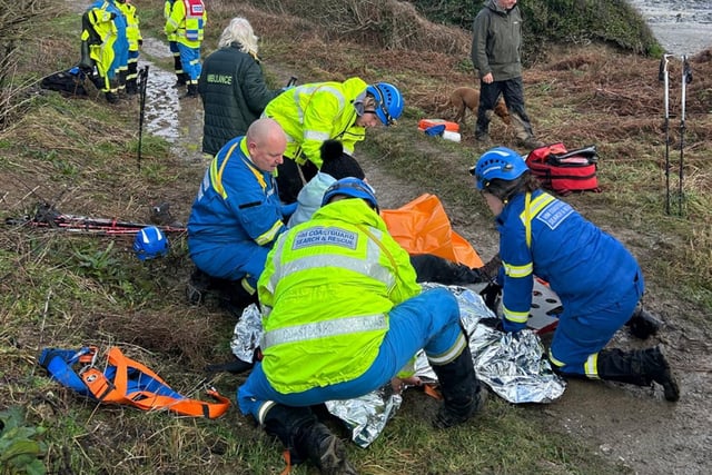 Coastguard rescue orthopaedic surgeon after coastal fall