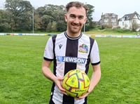Magpies stay third as Trudgeon's hat-trick downs St Day