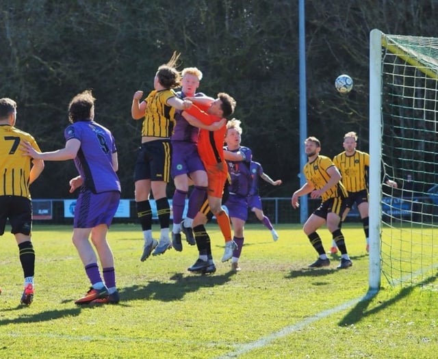 Torpoint earn Easter Monday draw but title now out of their hands