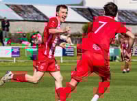 Pauls watches on as Newquay keep play-off hopes alive