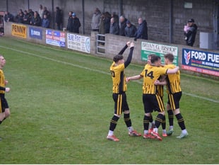 Torpoint two wins from promotion after Oldland victory