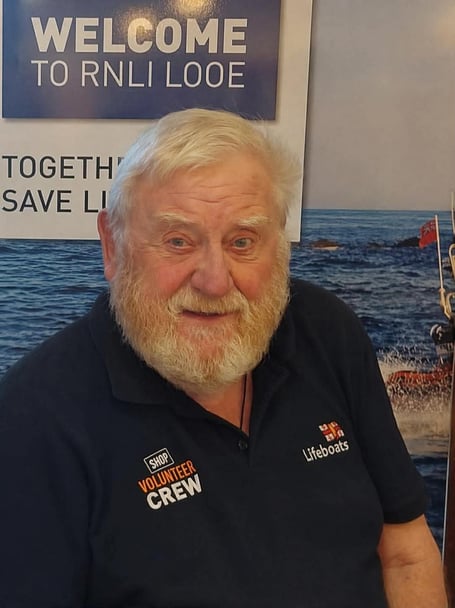 Tributes have been paid to Looe RNLI volunteer Ray Jowle