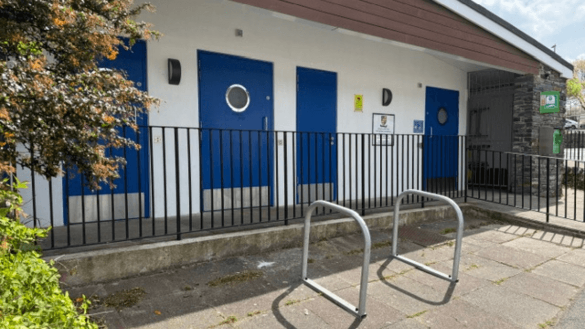 Plan Cycle Rack New bike racks aim to make Callington more cycle-friendly | cornish ...