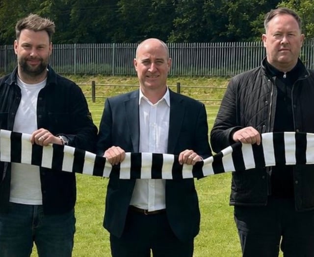 Brokenshire and Knight take over at new-look AFC St Austell