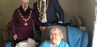 Mayor joins in Audrey's birthday celebrations in Saltash
