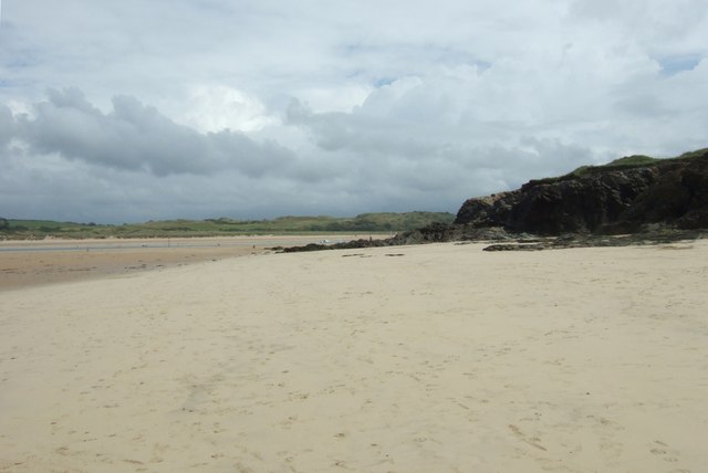 Man dies after incident at Padstow beach 