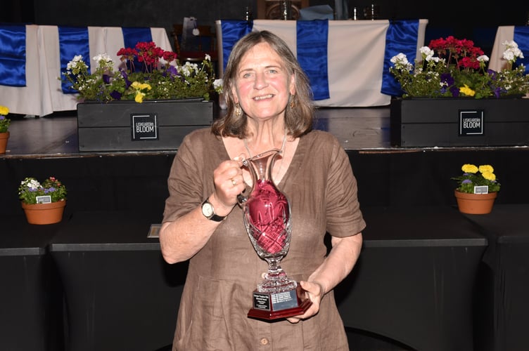 The George Vaughan-Ellis Memorial trophy was presented to Rachel Bennett