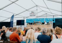 Crowds flock to food and drink celebration in Looe