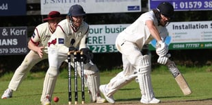 Dent's masterclass sends Callington into Hawkey Cup final