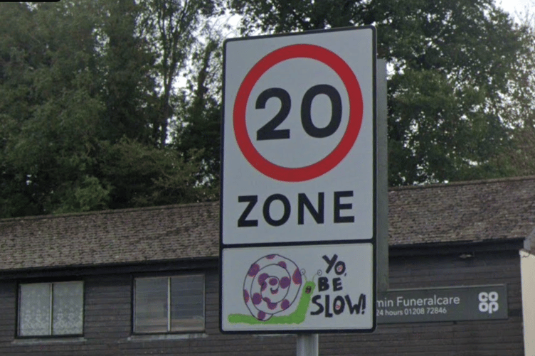 A 20 miles per hour sign in Bodmin (Picture: Google)