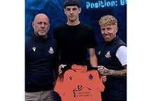 Liskeard sign keeper Burstow and young midfielder Gilbert