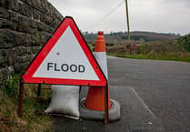 Flood alert issued along Cornish coastline ahead of high tide