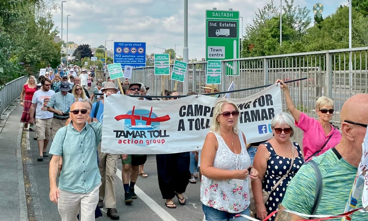 Hundreds took to the Tamar Bridge as they continue their fight to abolish tolls on the Tamar Crossings
