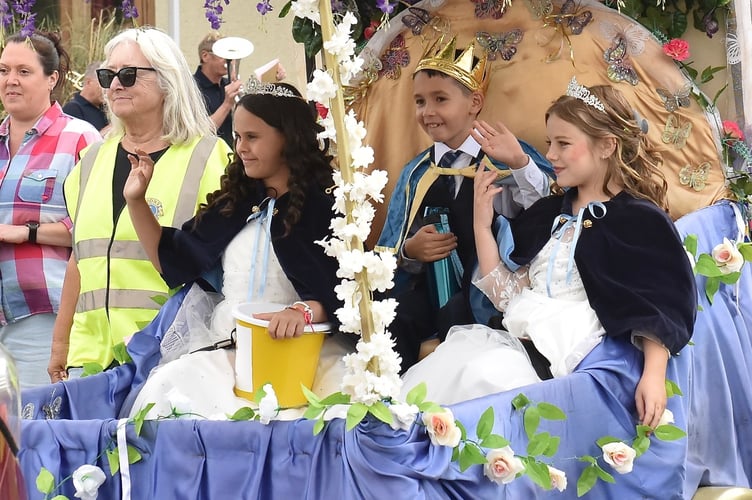 Looe Carnival 2.