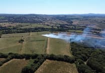 Cornwall fire crews battle blaze near Bodmin Beacon