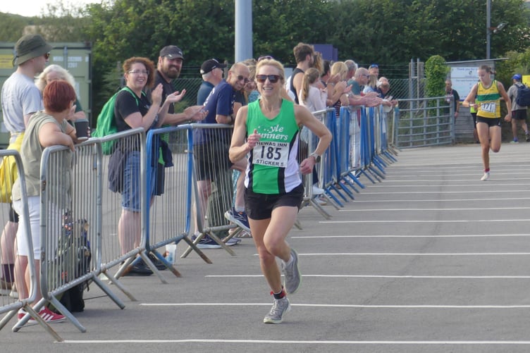 Emma Paull, Aoife Mooney.
