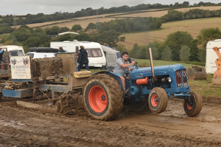 The muddy conditions were no problem for this tractor at the Great Trethew Rally (Picture: Jon Harris Photography)