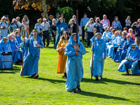 Sea of blue as 21 new Cornish bards anointed