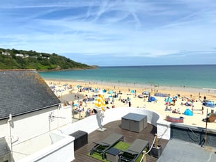 Beautiful beach where world leaders gathered