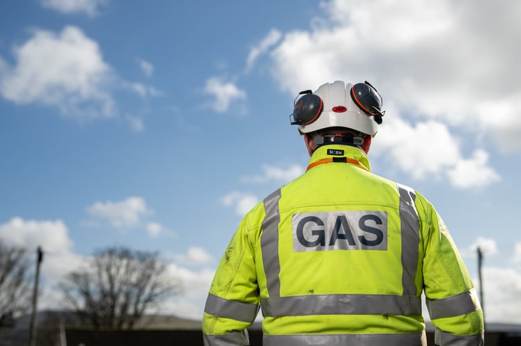 More than 5.5 kilometres of gas pipes are due to be replaced across Liskeard in a major programme starting this month.