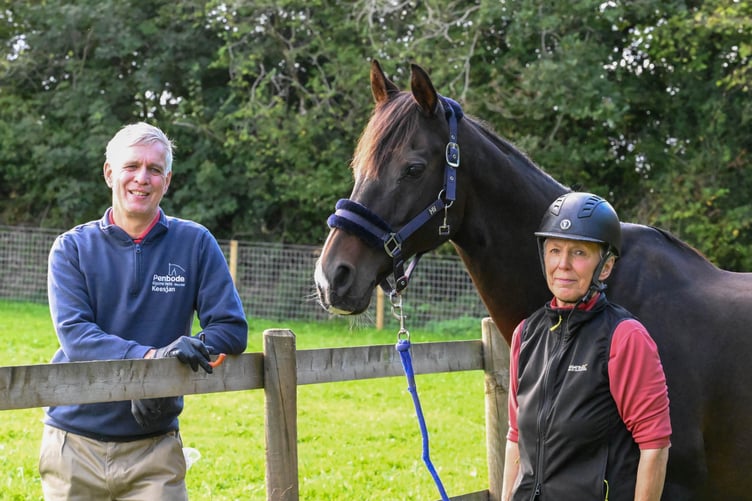 Vet Keesjan Cornelisse was called to examine Baz near Gunnislake after owner Mary Framptom-Price spotted a horizontal laceration on his hindquarters