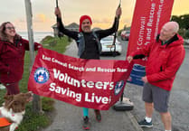 Cornish mountaineer completes 100-mile ultramarathon for charity