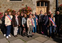 Looe celebrates 50 years of twinning with French town