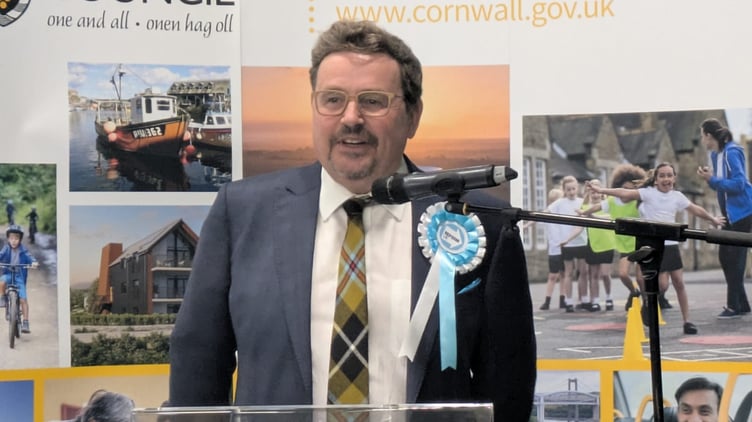 Reform UK councillor Sean Smith has demanded an emergency public meeting of Cornwall Council following the departures of three senior figures